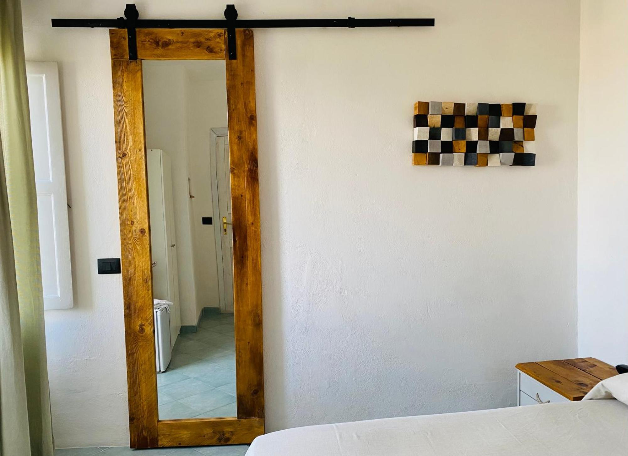 Black Market Hotel Ischia Luaran gambar